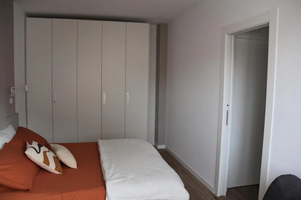The Blue Nest - Red Apartment Near 5 Terre La Spezia